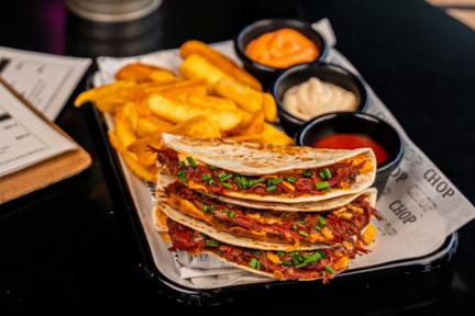 Tütsülenmiş Döş Taco 